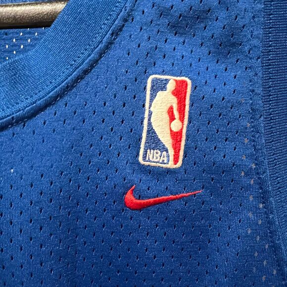 Nike Allen Ivers Red/Blue Authentic Throwback Jersey Sixers Sz L +2 - Picture 4 of 5